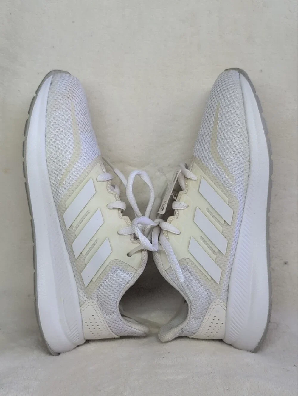 👟 Kids Adidas White Runfalcon Sneakers Size 1.5